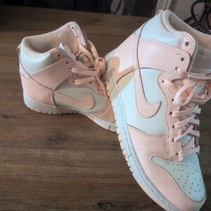 Nike Dunk High Sail Crimson Tint Size 8